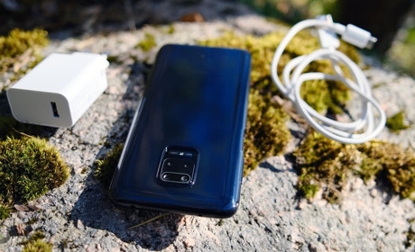 Какие аксессуары для телефонов Xiaomi стоит купить