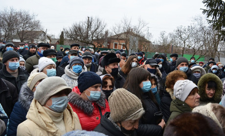 Уряд дозволяє відновити проведення масових заходів із певними обмеженнями