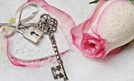 День Валентина: як і чим здивувати коханих