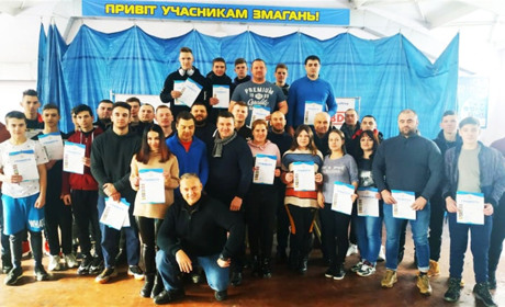 Барські спортсмени вибороли перемогу на чемпіонаті області 