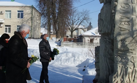 У Кагарлику вшановують Героїв Небесної Сотні