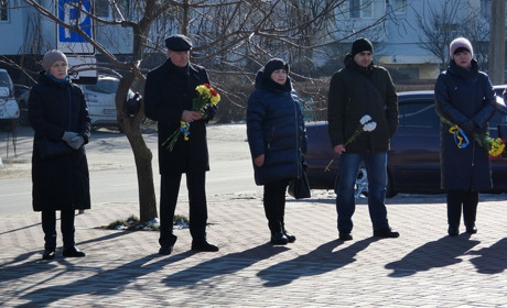 В Южному вшанували пам'ять героїв Небесної Сотні