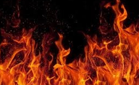 У Новограді сталася пожежа: ледь не згоріло дві будівлі, що розташовані поруч