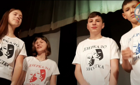 У прямому ефірі телеканалу 1+1 показали, як шосткинці читають реп
