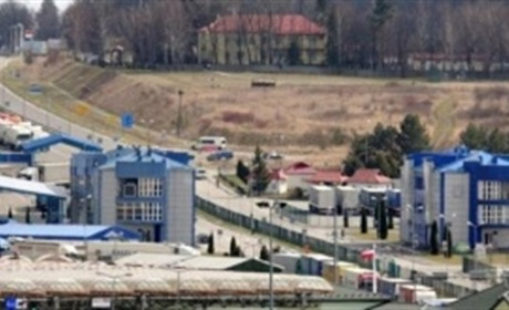 У Пологах директору заводу вручили підозру за незаконний видобуток корисних копалин