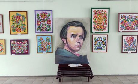 Самчиківський розпис можна роздивитися на виставці у Центрі культури імені Володимира Ножки