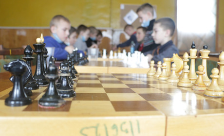 В Попасній провели чемпіонат з шахів: результати юних гросмейстерів