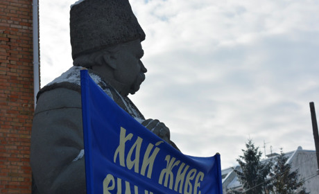 Сьогодні відзначається 207-ма річниця від дня народження Тараса Шевченка: цікаві факти про поета