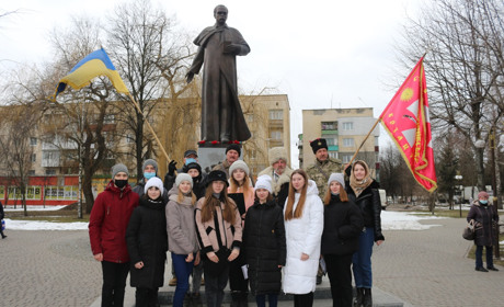 У Старокостянтинові відзначили річницю з Дня народження Великого Кобзаря