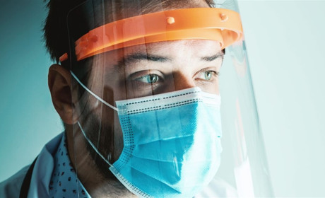 Річниця пандемії коронавірусу: на Хмельниччині ріст хворих, а в Старокостянтинові летальний випадок