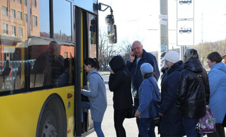 Червона зона: графік руху автобусів у Новограді