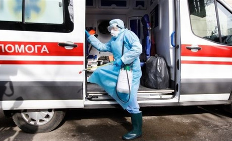 COVID-19: на Хмельниччині перевищено норму госпіталізацій