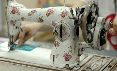 Электромеханическая швейная машина: ее особенности и преимущества