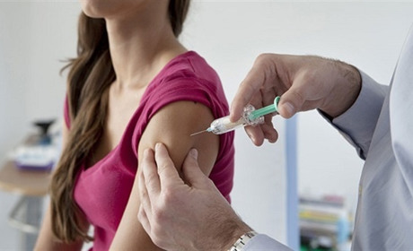 У Корюківському районі щеплення від ковіду проводить місцева бригада. Вакцинували 60 людей