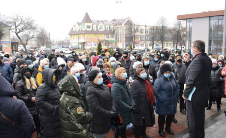 У Новограді протестували ФОПи: про що домовився міський голова з підприємцями