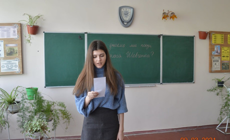 Учнів 4 та 9 класів звільнили від цьогорічних іспитів