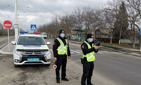 Гонщиков на дорогах Измаила и трассе Измаил-Одесса начали наказывать гривной. Но правомерно ли?