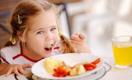 ТОП-10 швидких та корисних сніданків для дітей