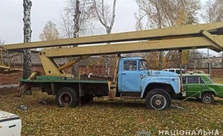 Онлайн трансляція судового засідання над колишнім керівником шосткинского УЖКГ про розтрату коштів
