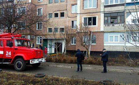 У Лозовій палала дев'ятиповерхівка: у вогні загинув 2-річний хлопчик