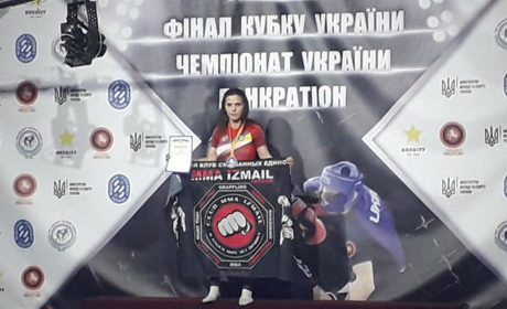Измаильчанка Александра Карасева завоевала медали Кубка Украины по панкратиону и грепплингу (видео)