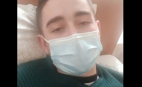 Відомого співака з Чортківщини госпіталізували з коронавірусом услід за мамою