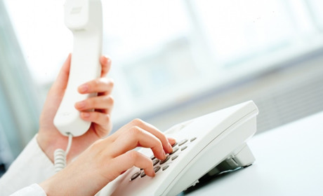 Маєте питання до Закарпатської ОДА – дзвоніть, сьогодні працює гаряча лінія