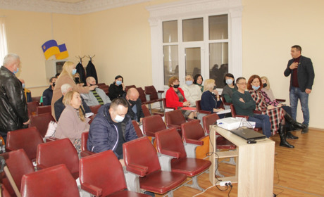 Над чим дискутували депутати міської ради під час чергової сесії