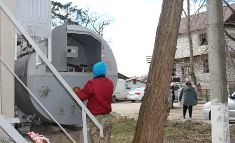 У Старокостянтинівську лікарню привезли рідкий кисень