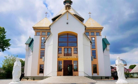 Краян запрошують на нічні чування у Голині