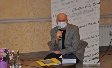 «Таємницею скарбів Садовських» ділився з чортків`янами автор однойменної книги Петро Федоришин