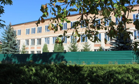 Корпус гімназії в Славуті нарешті добудують. На це виділяють 35 мільйонів