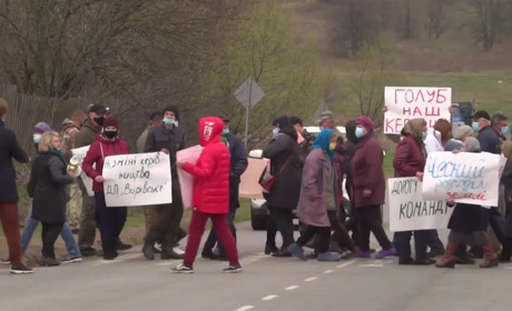 У селі Вирівка Конотопського району протестували проти призначення нового директора