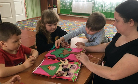 Як дошкільнята з «тихою» книгою знайомились