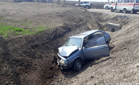 ДТП: 44-річна жінка госпіталізована в травматологічне відділення Старокостянтинівської лікарні