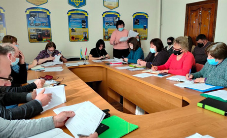 У Сватовому на виконкомі міськради створили Молодіжну раду і Громадську платформу: що це за органи