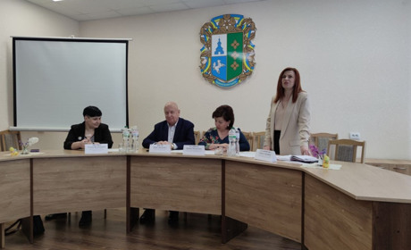 ​​​​​​​Якісна, прозора і відкрита школа була головною темою наради освітян у Кіцманській громаді