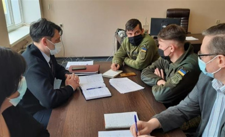 Рахівська РДА та райвійськкомат закликають людей ставати у ряди територіальної оборони