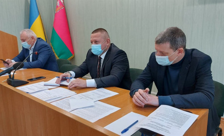 "Люди знахабніли": керівництво Лозівщини пропонує поліції жорсткіше карати порушників карантину
