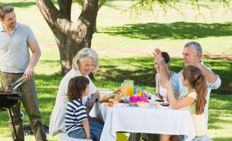 Вихідні у травні 2021: дізнайся, скільки днів будуть відпочивати українці