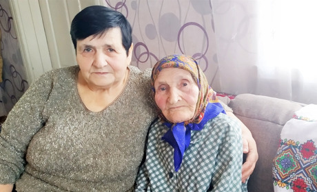 Зелені луги, орання волами та ночівлі у катрагах. Про що згадує довгожителька з Менщини Марія Гончар