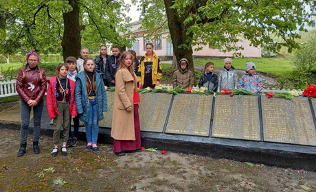 Як в Барській громаді відзначали день Пам'яті та Примирення: відео