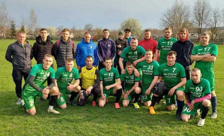 Першість області з футболу (група Б): у другому турі перемогли Борівці, Драчинці, Шипинці (таблиця)