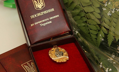 До Дня матері понад тисячі українок присвоїли звання «Матері - героїні»: серед них 21 запоріжанка
