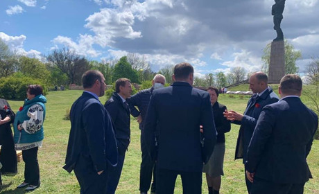 Національним музеєм «Меморіальний комплекс «Букринський плацдарм» опікуватиметься обласна рада