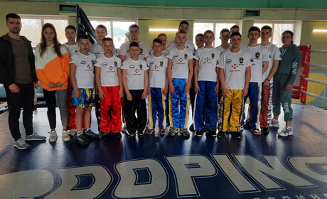 Кікбоксери Кіцманської КДЮСШ у складі обласної команди завоювали 23 медалі на Чемпіонаті України