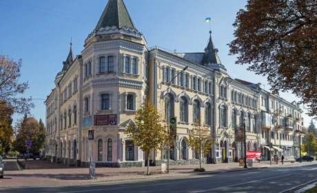 Філармонійний центр продовжать реставрувати. На заплановані роботи передбачено 22 млн гривень