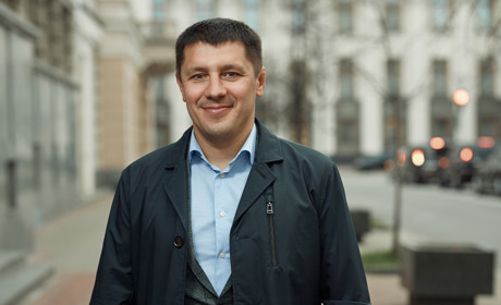 Едуард Прощук про законотворчу діяльність, залучення коштів та ситуацію на Домбровському кар’єрі