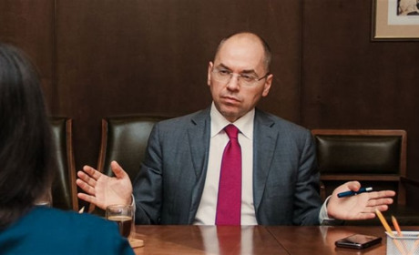 Колишнього голову Одеської ОДА, міністра охорони здоров'я Максима Степанова відправляють у відставку