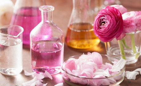 Аромастилістка Олена Волобоєва про вибір літніх парфумів